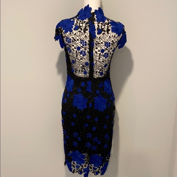 Laundry by Shelli Segal Mock-Neck Lace Web Dress - Picture 10 of 15